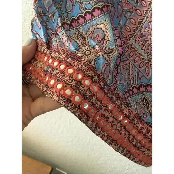 White Waves Women's Printed Kimono Robe with Belt - Picture 5 of 7